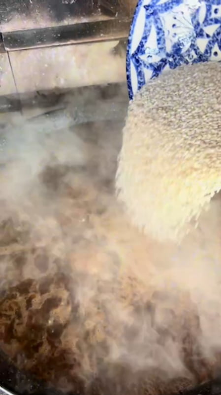 añade el arroz